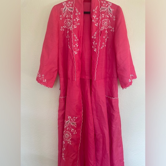 Vintage Pink Embroidered Dressing Gown - Picture 10 of 12